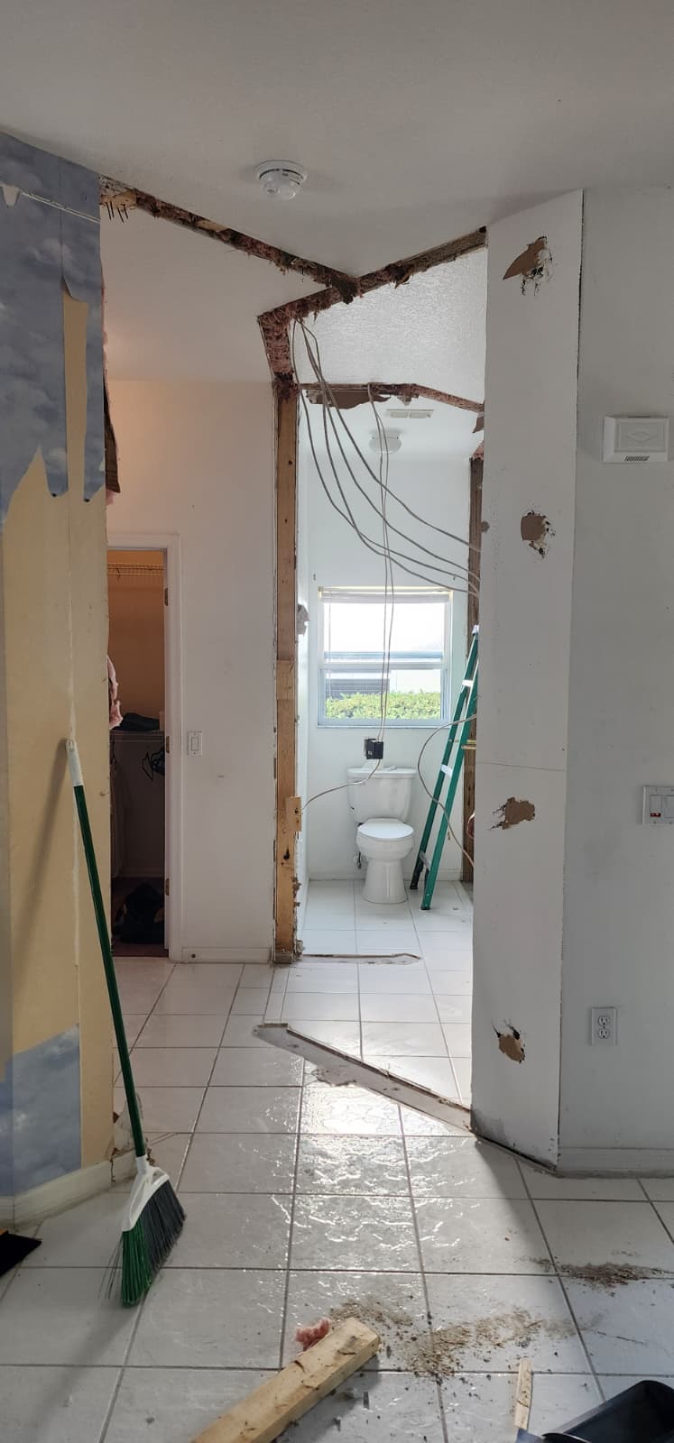 Internal Demolition - Thumbnail 5